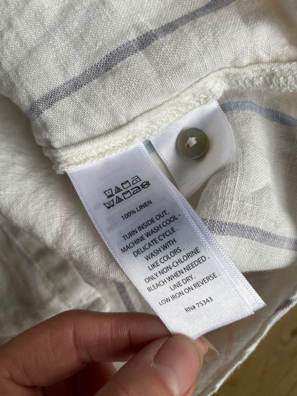 C&C California 100% Linen White Sleeveless Button-Front Coastal Striped Top - Picture 7 of 8